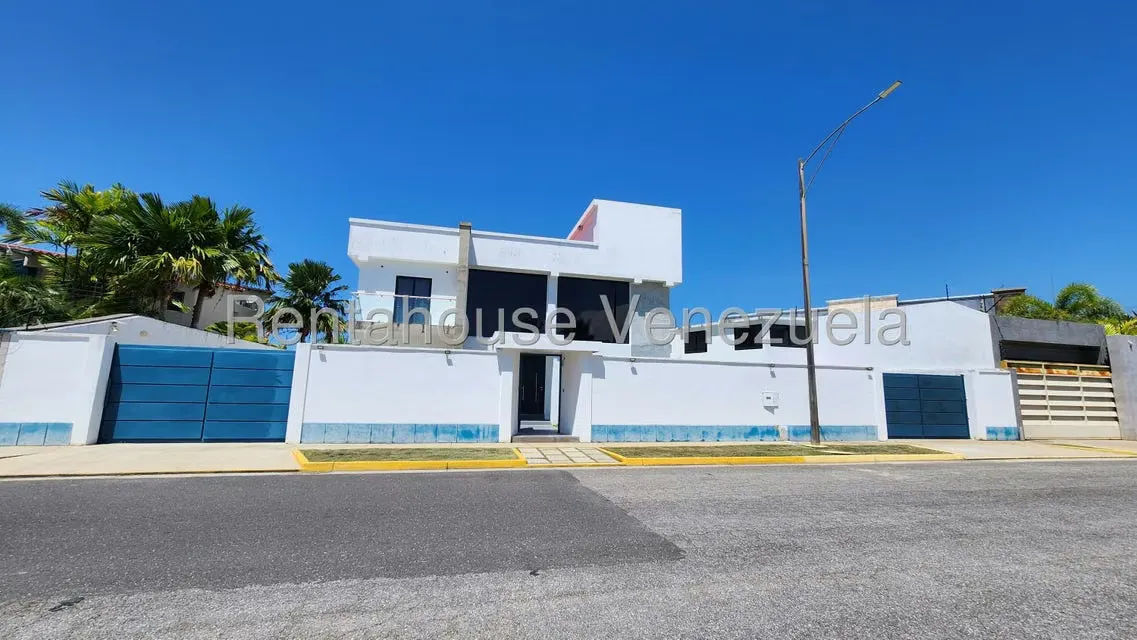 Casa (Multipes Niveles) en Venta en Puerto Encantado, Miranda - 25