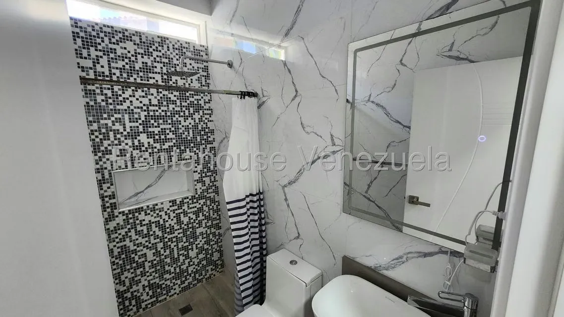 Casa (Multipes Niveles) en Venta en Puerto Encantado, Miranda - 10