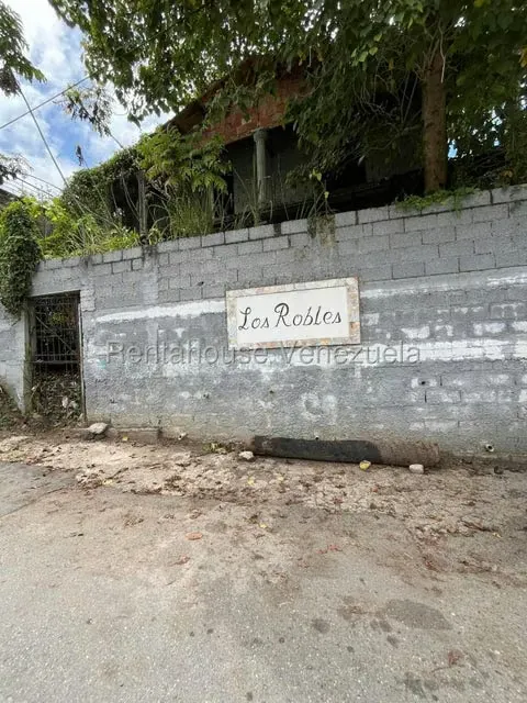 Terreno (Residencial) en Venta en Los Robles, Distrito Metropolitano - 8