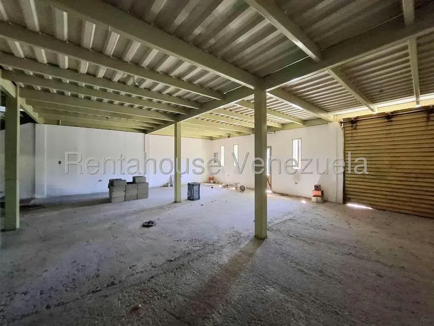 Local Comercial en Venta en La Romana, Aragua - 24