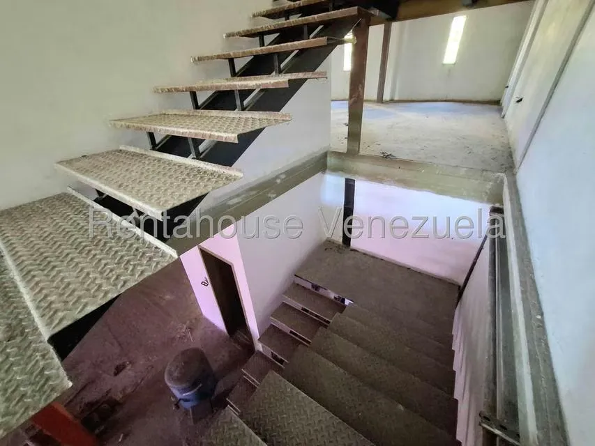 Local Comercial en Venta en La Romana, Aragua - 29