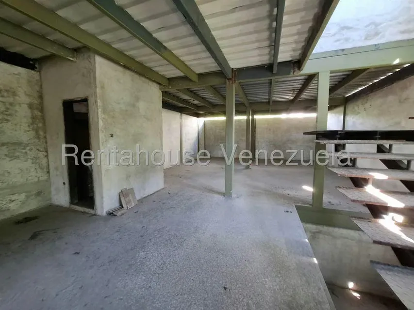 Local Comercial en Venta en La Romana, Aragua - 36