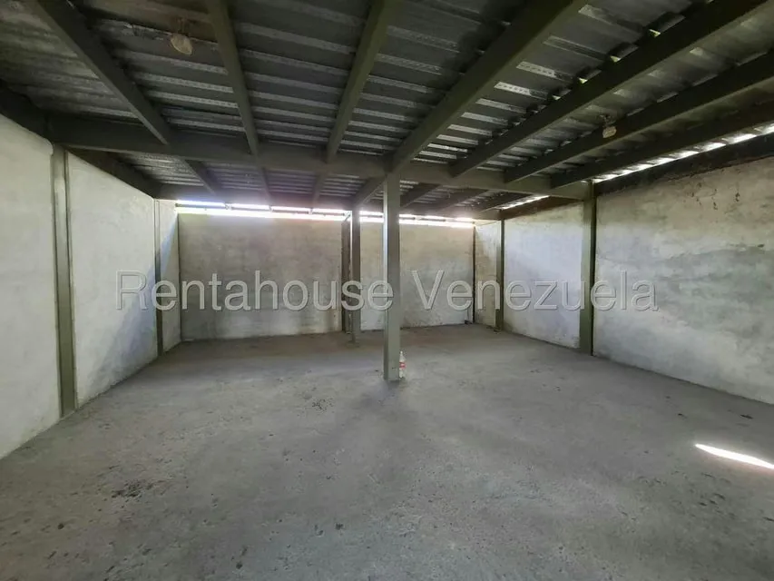 Local Comercial en Venta en La Romana, Aragua - 38