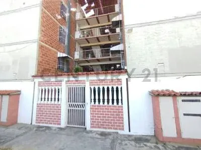 Apartamento en Venta Ubicado en El Torreon - Guarenas - 3
