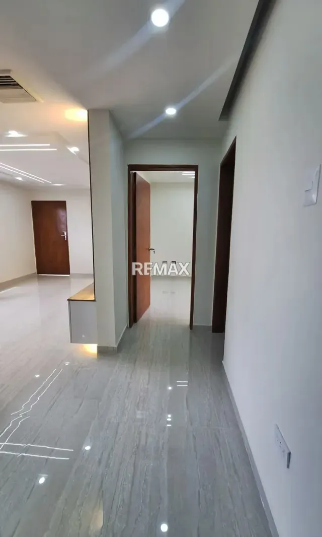 Vendo Apartamento en Residencia Vienna,para estrenar en Av. 15 Delicias. Edificación nueva. Excelente ubicación - 2