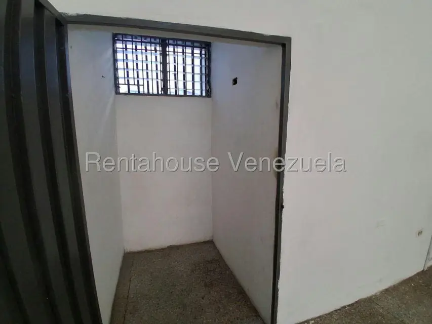 Local Comercial en Alquiler en Centro, Lara - 15