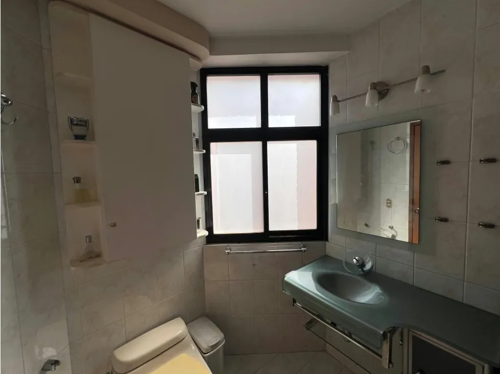 Se vende Town House 600m2 Urb Miranda - 16