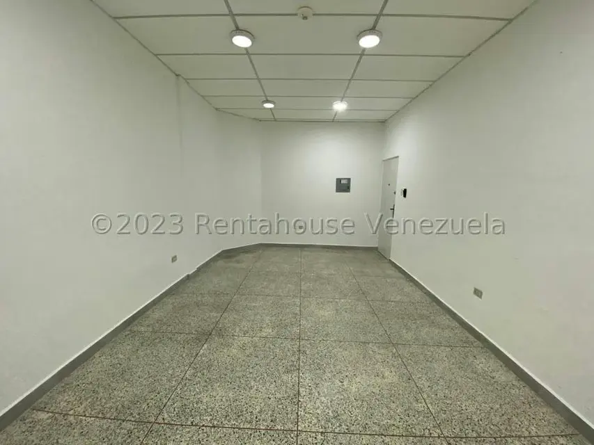 Oficina en Alquiler en Centro, Lara - 11