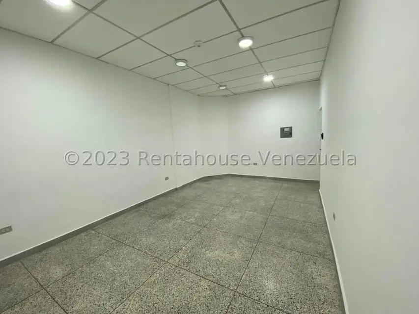 Oficina en Alquiler en Centro, Lara - 9