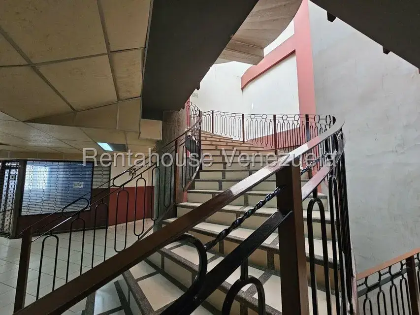 Local Comercial en Alquiler en Guarenas, Miranda - 4