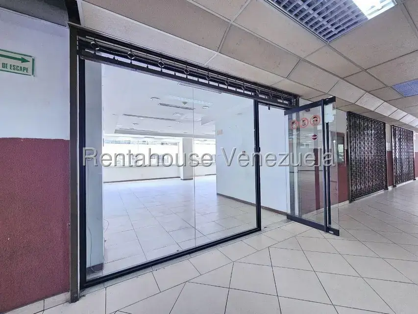 Local Comercial en Alquiler en Guarenas, Miranda - 8