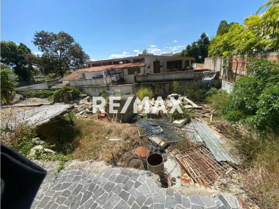 Venta Terreno en Altamira Norte zonificación. R3620m - 4