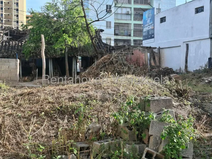 Terreno (Comercial) en Venta en Centro, Lara - 15