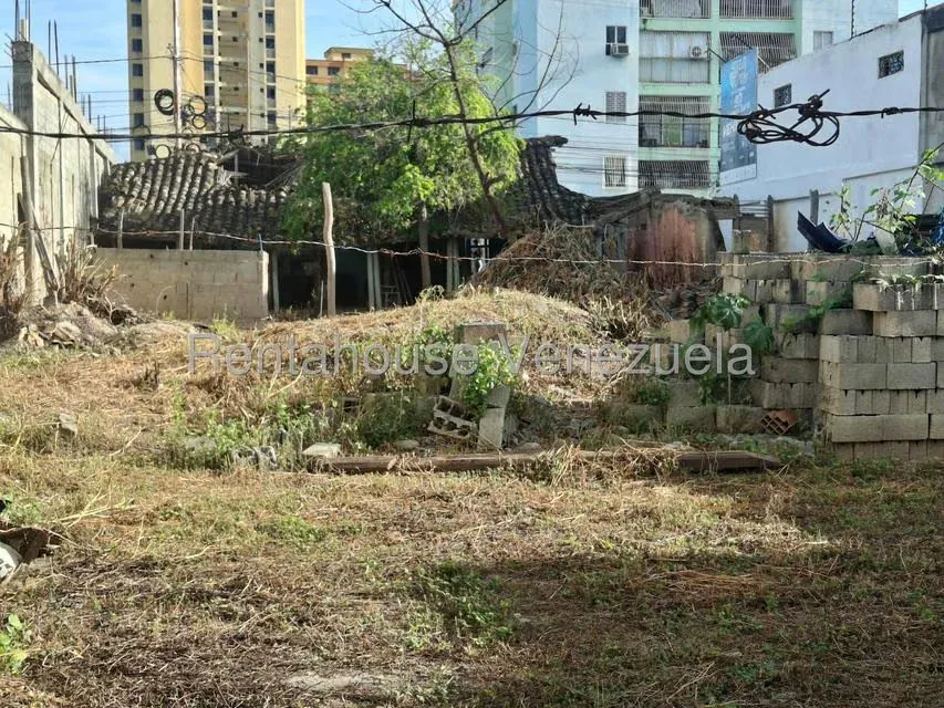 Terreno (Comercial) en Venta en Centro, Lara - 16