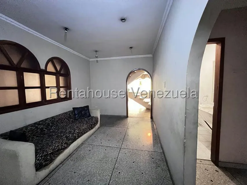 Casa (Multipes Niveles) en Venta en Avenida Victoria, Aragua - 16