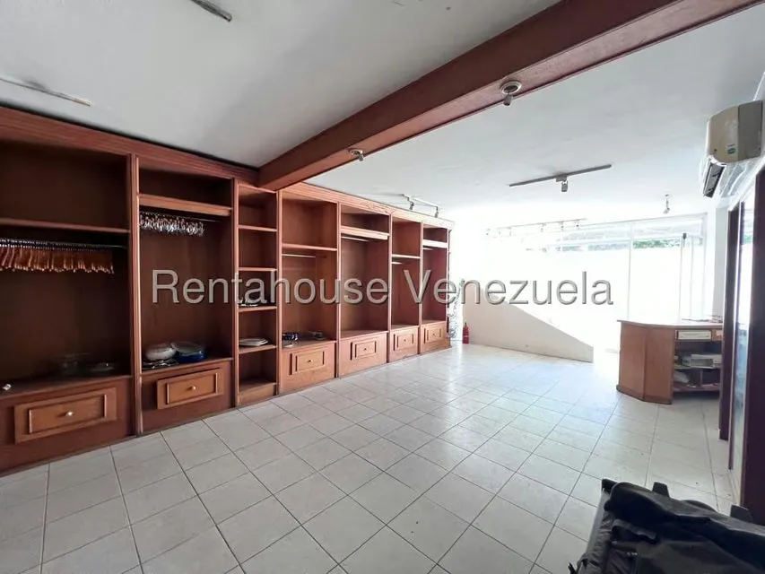 Casa (Multipes Niveles) en Venta en Avenida Victoria, Aragua - 6