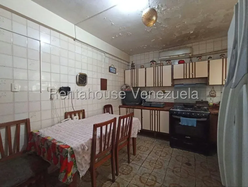 Edificio en Venta en Zona Oeste, Lara - 18