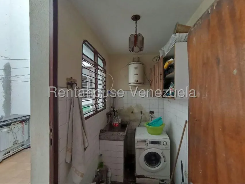 Edificio en Venta en Zona Oeste, Lara - 19