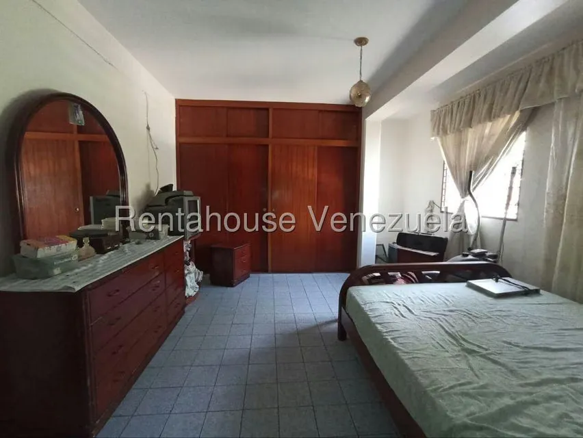 Edificio en Venta en Zona Oeste, Lara - 36