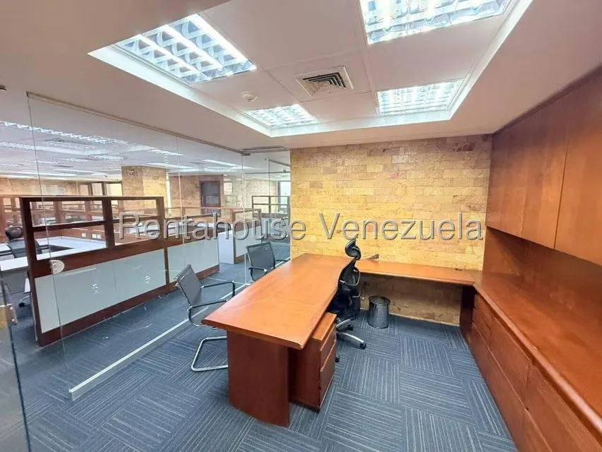 Oficina en Venta en Los Ruices, Distrito Metropolitano - 13