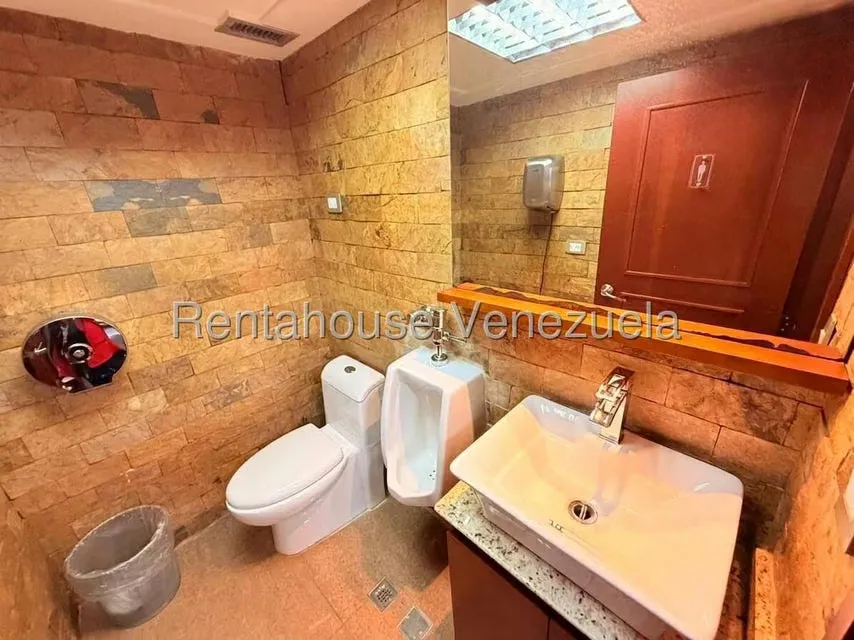 Oficina en Venta en Los Ruices, Distrito Metropolitano - 17