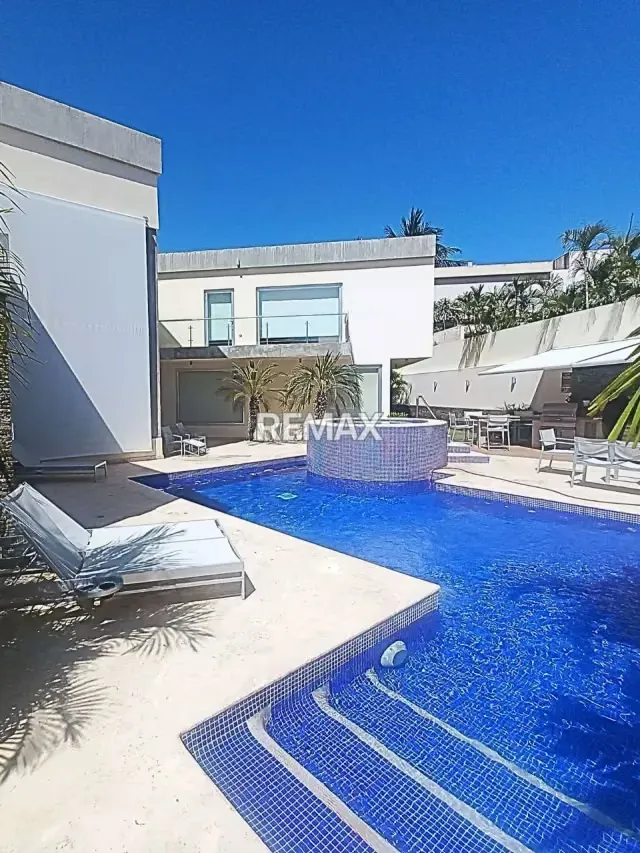 Casa en venta en Urbanizacion Casa de Campo: lujo y confort en la isla de Margarita - 2