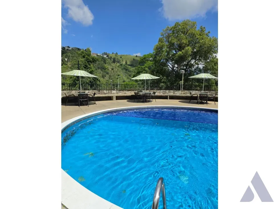 Vendo apartamento 200m2 Los Naranjos 3874 - 2