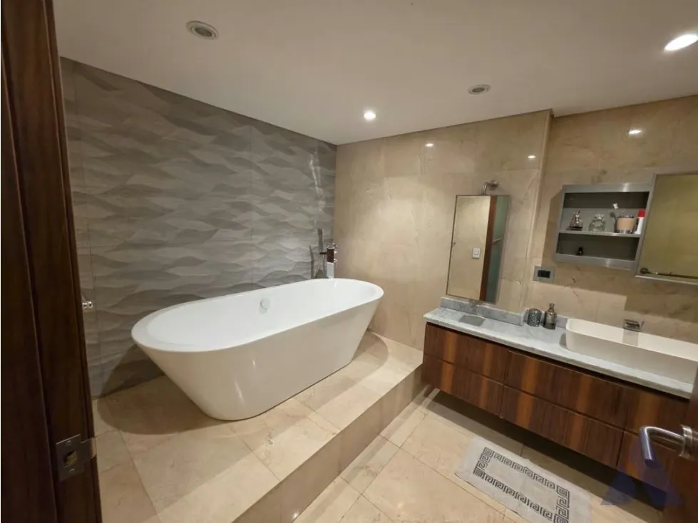 Vendo apartamento 200m2 Los Naranjos 3874 - 16