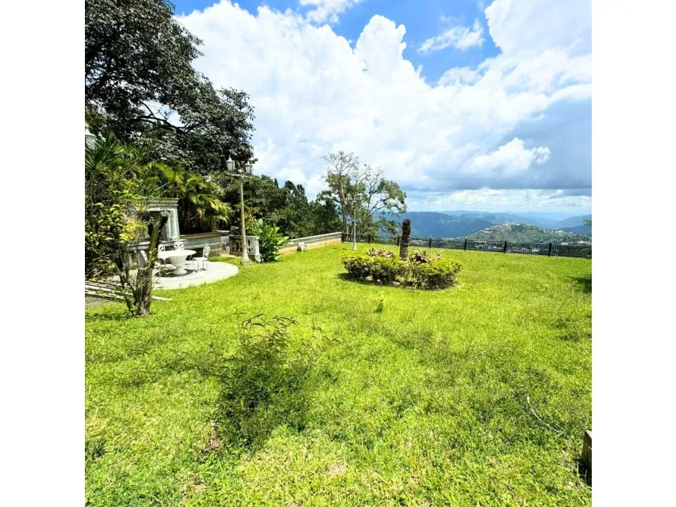 Se vende casa 7000m² 5h+3s/5b+3s/10e La Lagunita - 3