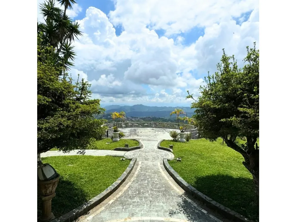 Se vende casa 7000m² 5h+3s/5b+3s/10e La Lagunita - 4