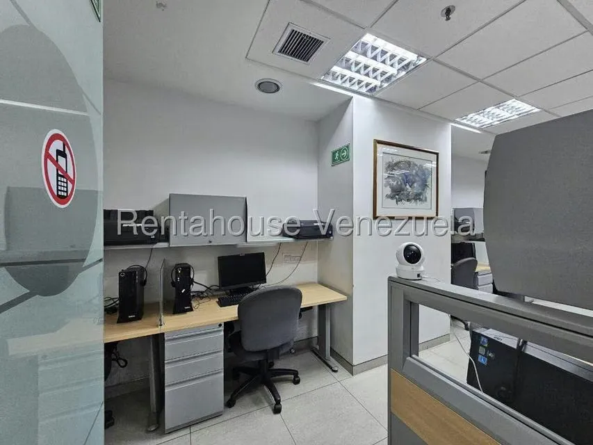 Oficina en Venta en Parroquia La Candelaria, Distrito Metropolitano - 29
