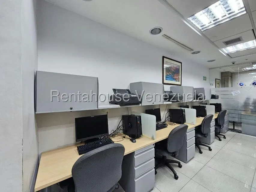 Oficina en Venta en Parroquia La Candelaria, Distrito Metropolitano - 32