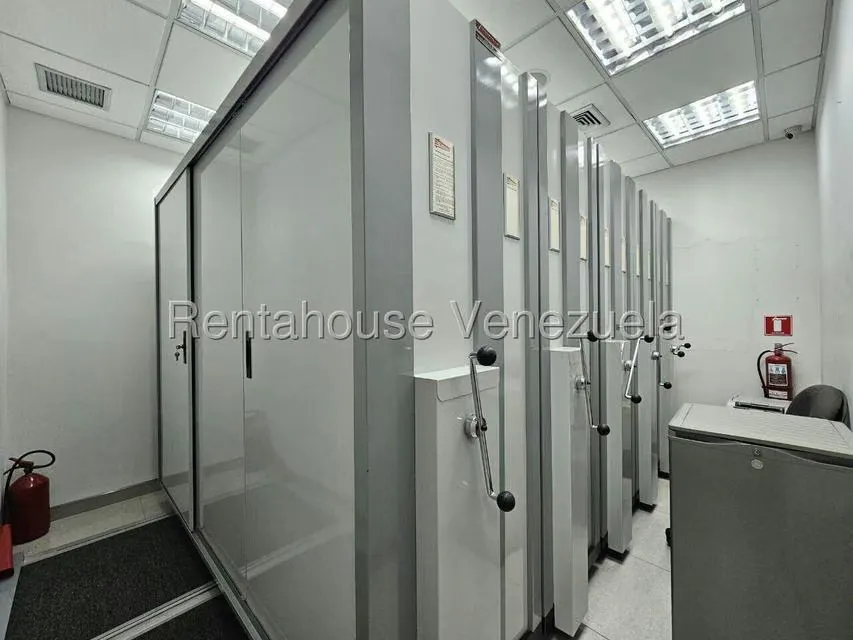 Oficina en Venta en Parroquia La Candelaria, Distrito Metropolitano - 10