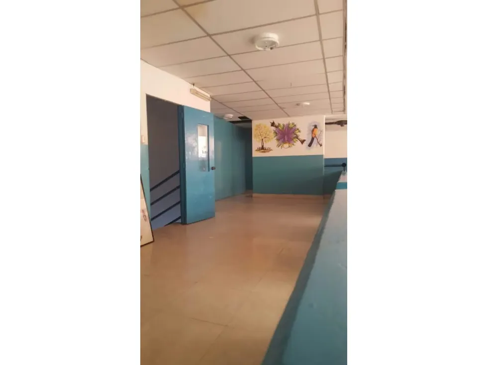 Alquiler de oficina en la Av Lecuna 1000$ planta baja. - 11