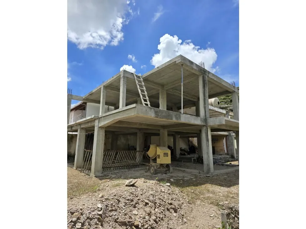 CASA PROYECTO - URB. EL CAFETAL
