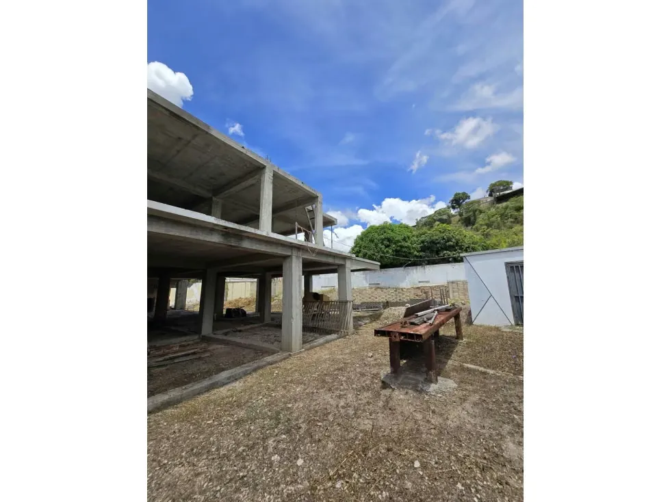 CASA PROYECTO - URB. EL CAFETAL - 12