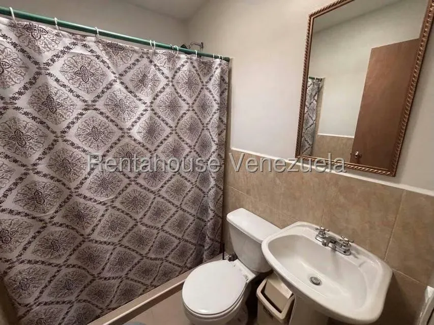 Casa (1 Nivel) en Venta en La Ensenada, Lara - 14