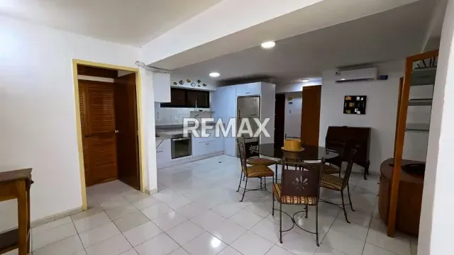 APARTAMENTO CON ESTILO MODERNO, CON ESPECTACULAR VISTA AL MAR - 13