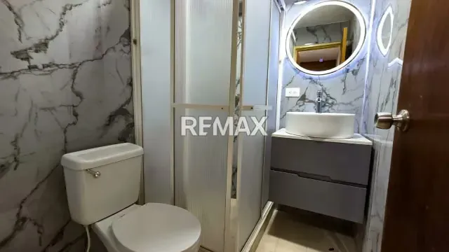 APARTAMENTO CON ESTILO MODERNO, CON ESPECTACULAR VISTA AL MAR - 3