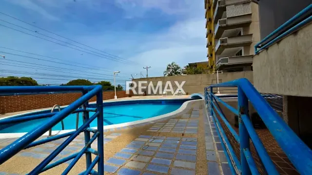 APARTAMENTO CON ESTILO MODERNO, CON ESPECTACULAR VISTA AL MAR - 8