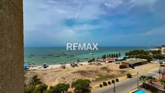 APARTAMENTO CON ESTILO MODERNO, CON ESPECTACULAR VISTA AL MAR - 9