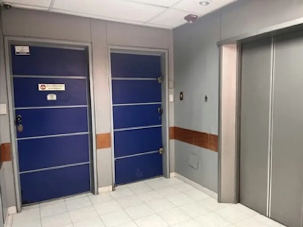 En Alquiler Oficina La Urbina 150mts/2B/1PE - 2