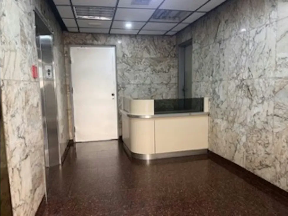 En Alquiler Oficina La Urbina 150mts/2B/1PE - 3