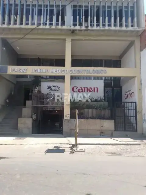 Alquiler de Oficina 68,18 Mtrs2, Piso 2, Edif. IPASME, Guatire Venezuela