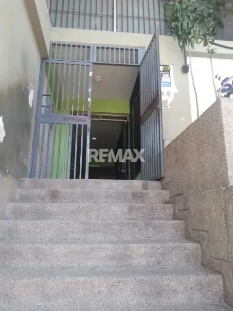 Alquiler de Oficina 68,18 Mtrs2, Piso 2, Edif. IPASME, Guatire Venezuela - 2