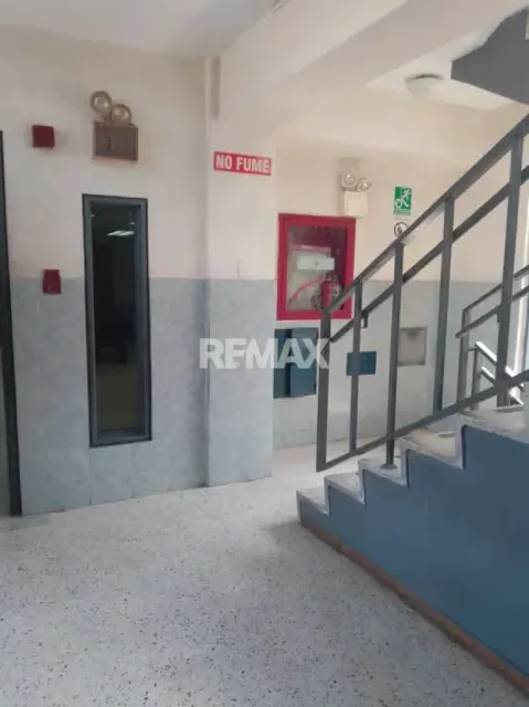 Alquiler de Oficina 68,18 Mtrs2, Piso 2, Edif. IPASME, Guatire Venezuela - 3