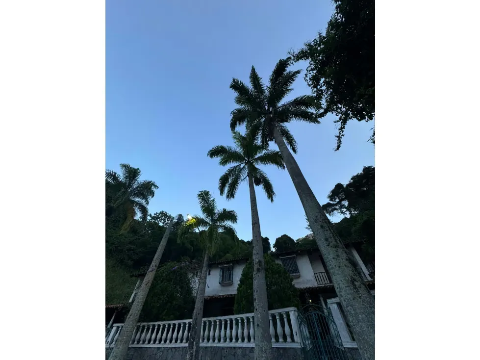 Se vende casa 1000m² 12h+2s/8b+s/6e San Luis - 2