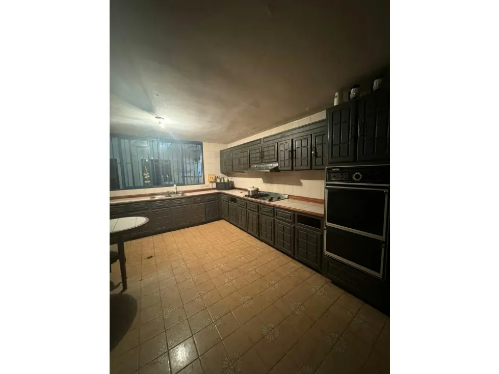 Se vende casa 1000m² 12h+2s/8b+s/6e San Luis - 9