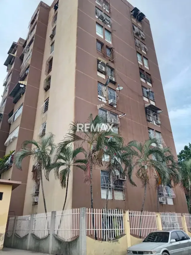 Apartamento En Turmero Centro Res. Los Nísperos | Excelente Ubicación