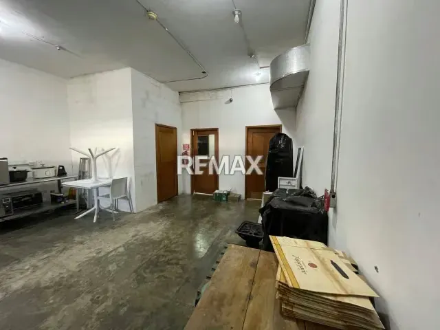 EN VENTA FONDO DE COMERCIO DE BODEGÓN CON 16 AÑOS DE ÉXITO ININTERRUMPIDO EN EL CENTRO COMERCIAL PROVEMED, ISLA DE MARGARITA - 13